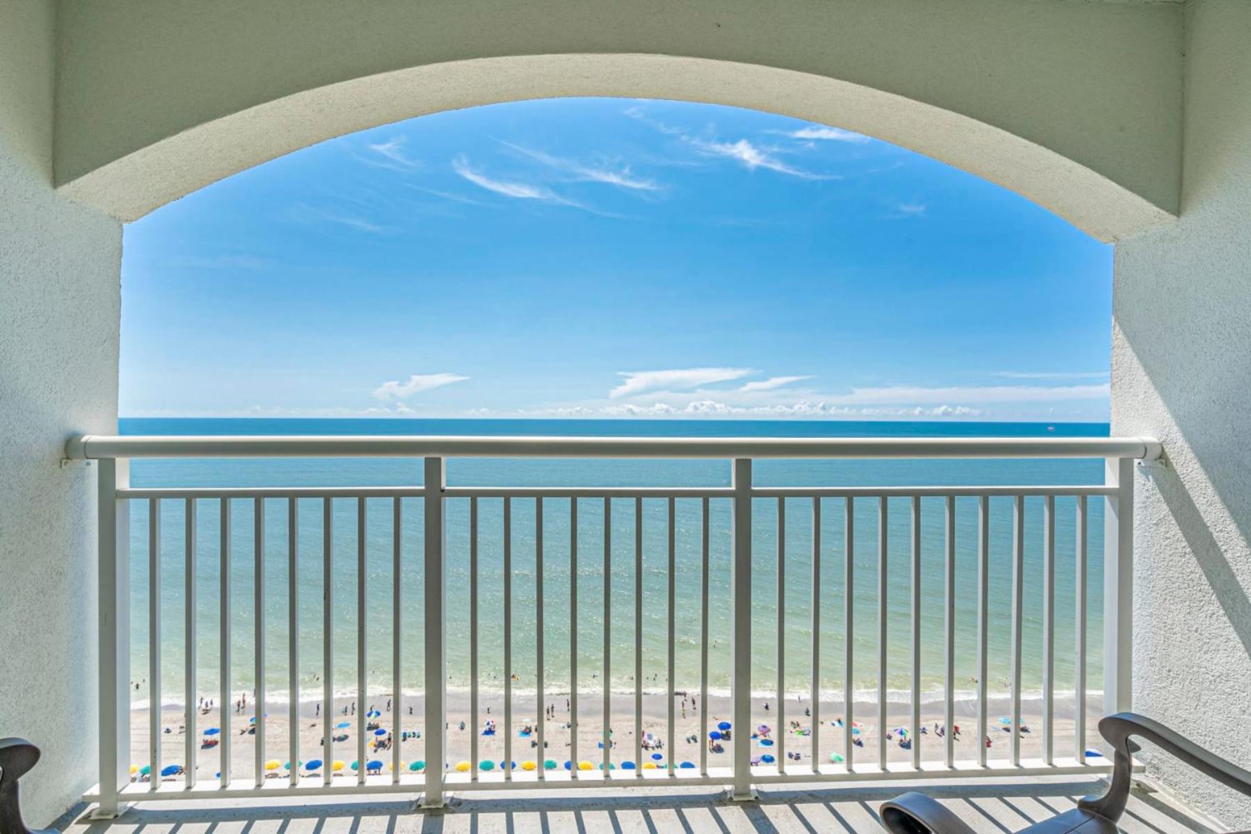 Pent House Unit Camelot Resort Myrtle Beach Bagian luar foto